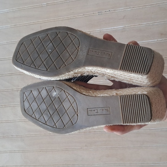 Me Too Cayman Navy Striped Wedge Slip-on Sandals Comfort Stretch Band Espadrille - Picture 8 of 11